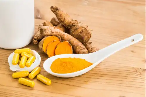 Turmeric%20for%20skin%20inflammation 003 w